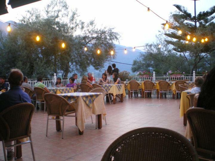 Ilios Hotel & Villas Jéni Kültér fotó